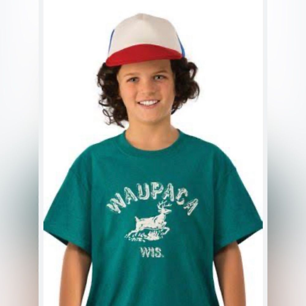 Dustin Henderson Stranger Things t shirt sz XL